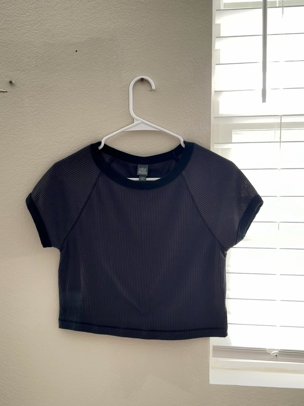 Black Ribbed Cropped Tee - Women's Short Sleeve Crop Top